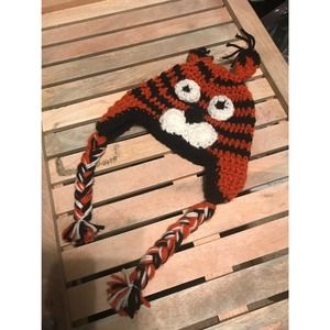 Infant Hand Crochet Hat tiger hat picture prop